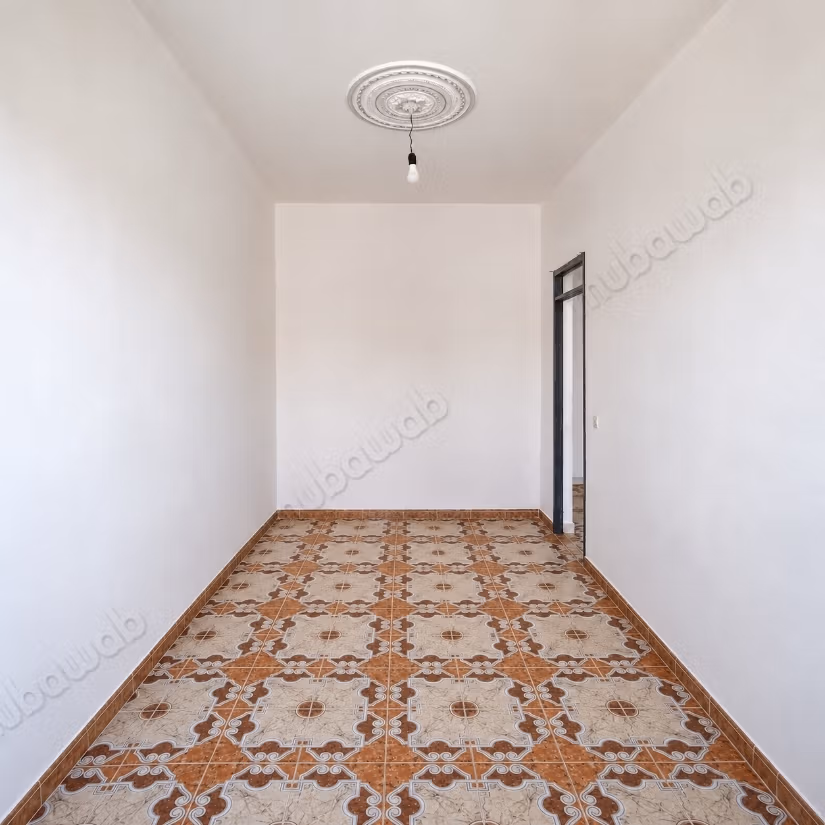 Appartement à louer au mois au premier étage à Tétouan