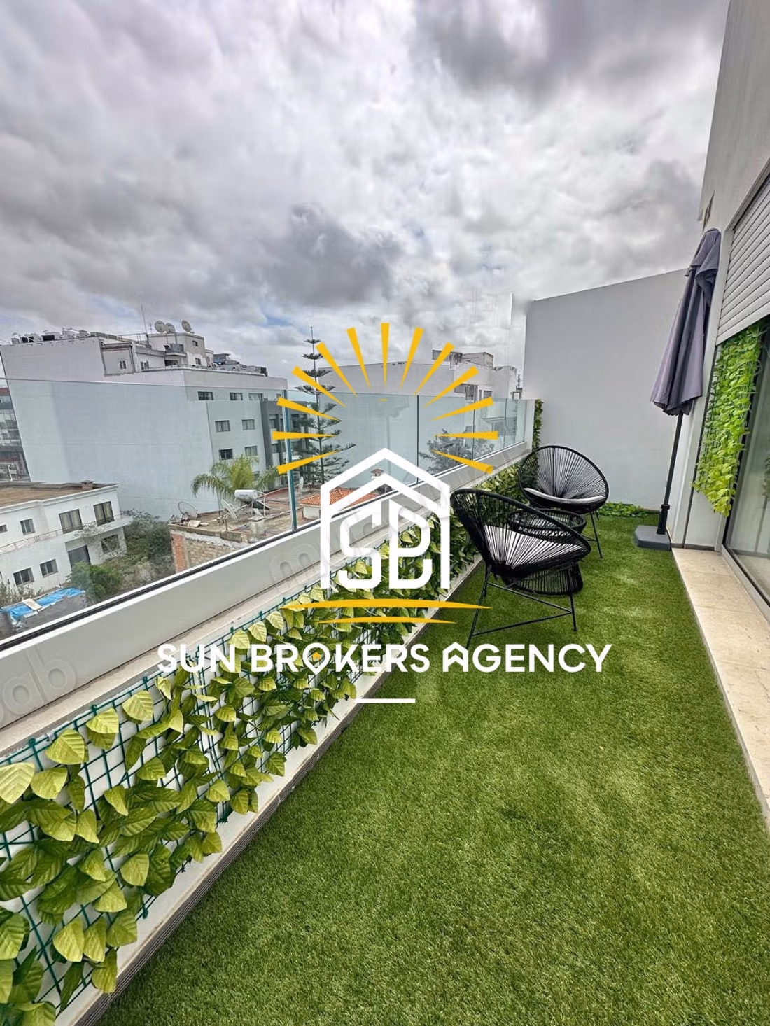 Ultimo piano casa bretone con terrazza vicino al CFC