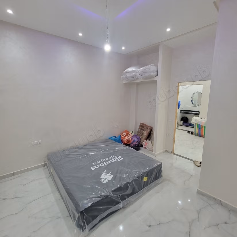 House for sale with deed title very quiet