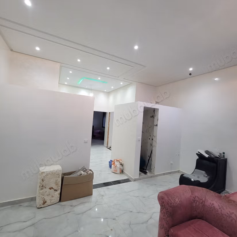 House for sale with deed title very quiet