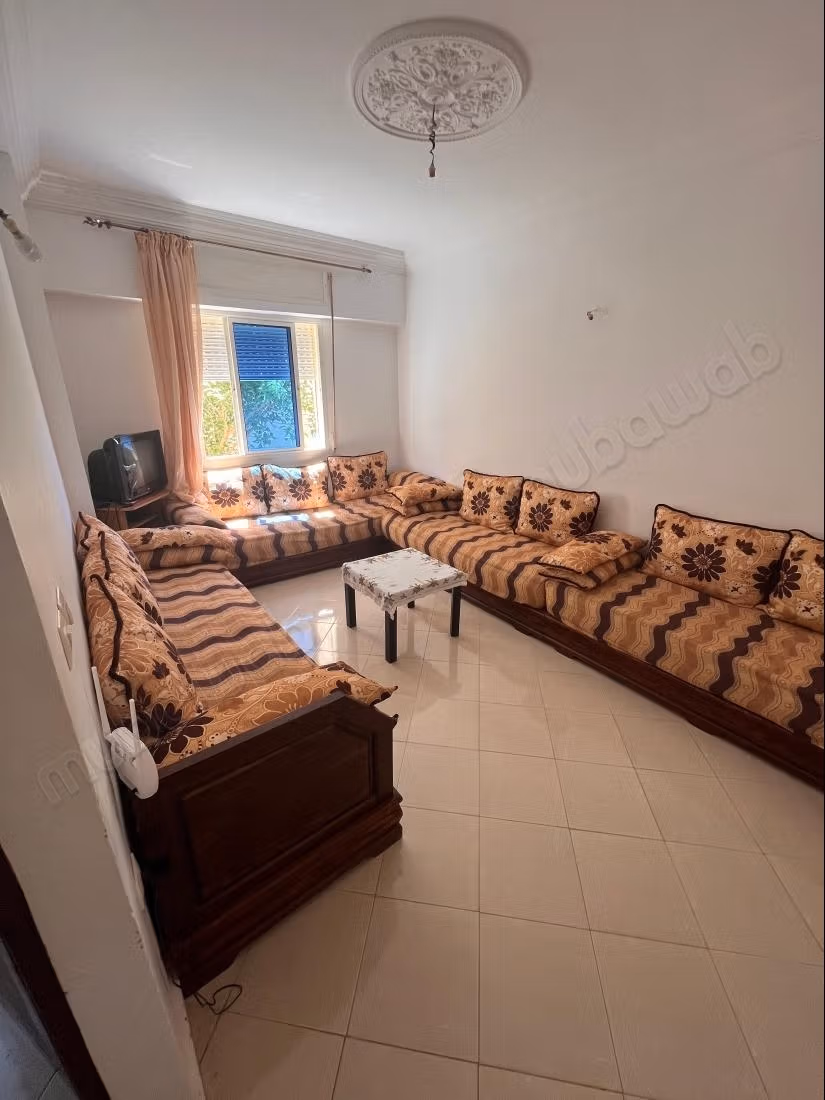 Appartement à l'achat à Martil. 
2 chambres. 
Meublé