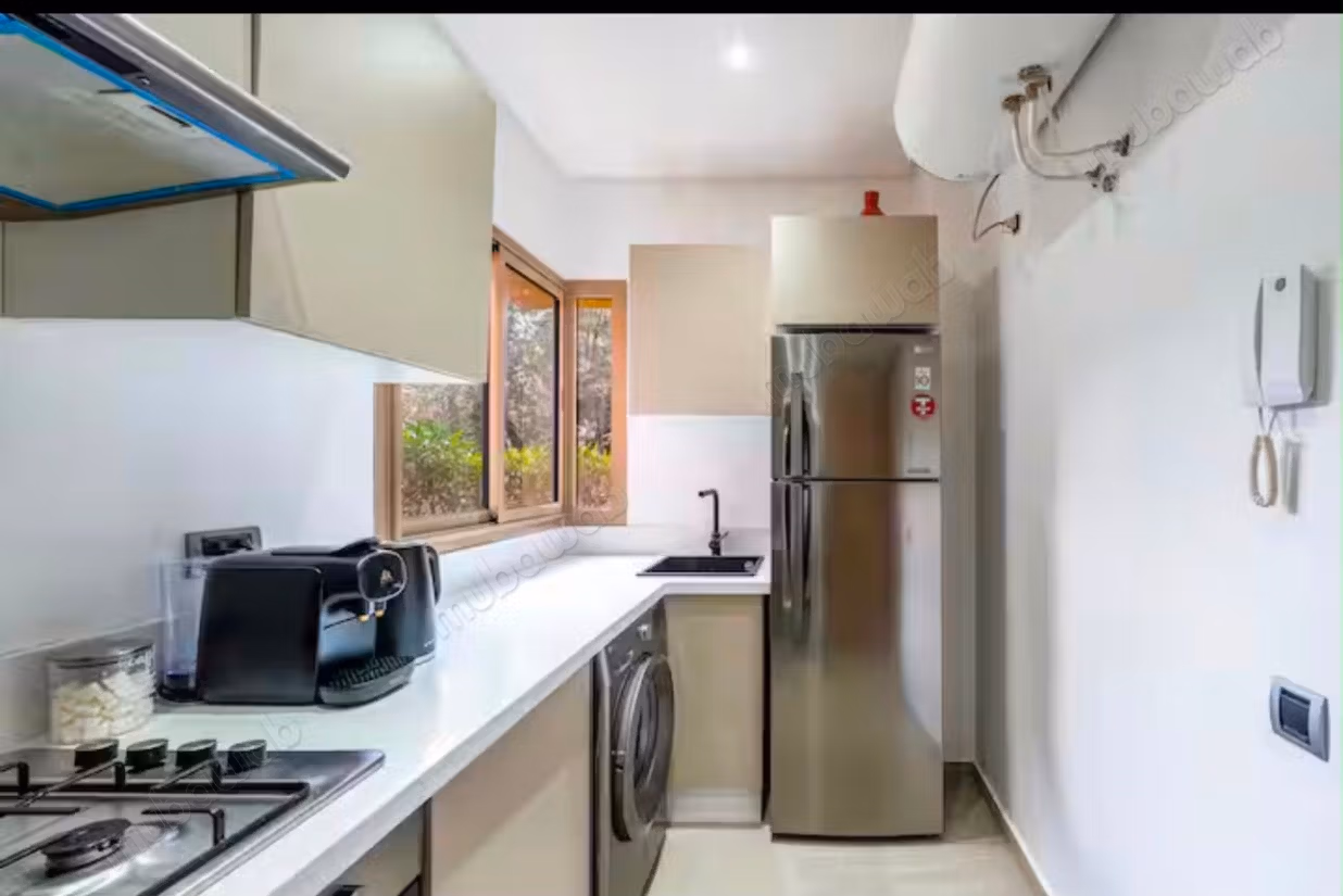  MOUSKESH IMMO – Apartamento en venta en Prestigia Opale, Marrakech

 Apartamento de 3 habitaciones – Completamente amueblado
 Prestigia Opale – Marrakech
 Superficie: 95 m²
️ 3 habitaciones
️ Salón
 Completamente amueblado
 Residencia prestigiosa y segura

 Precio: 2,600,000 DH

 Contacto: 212654230609