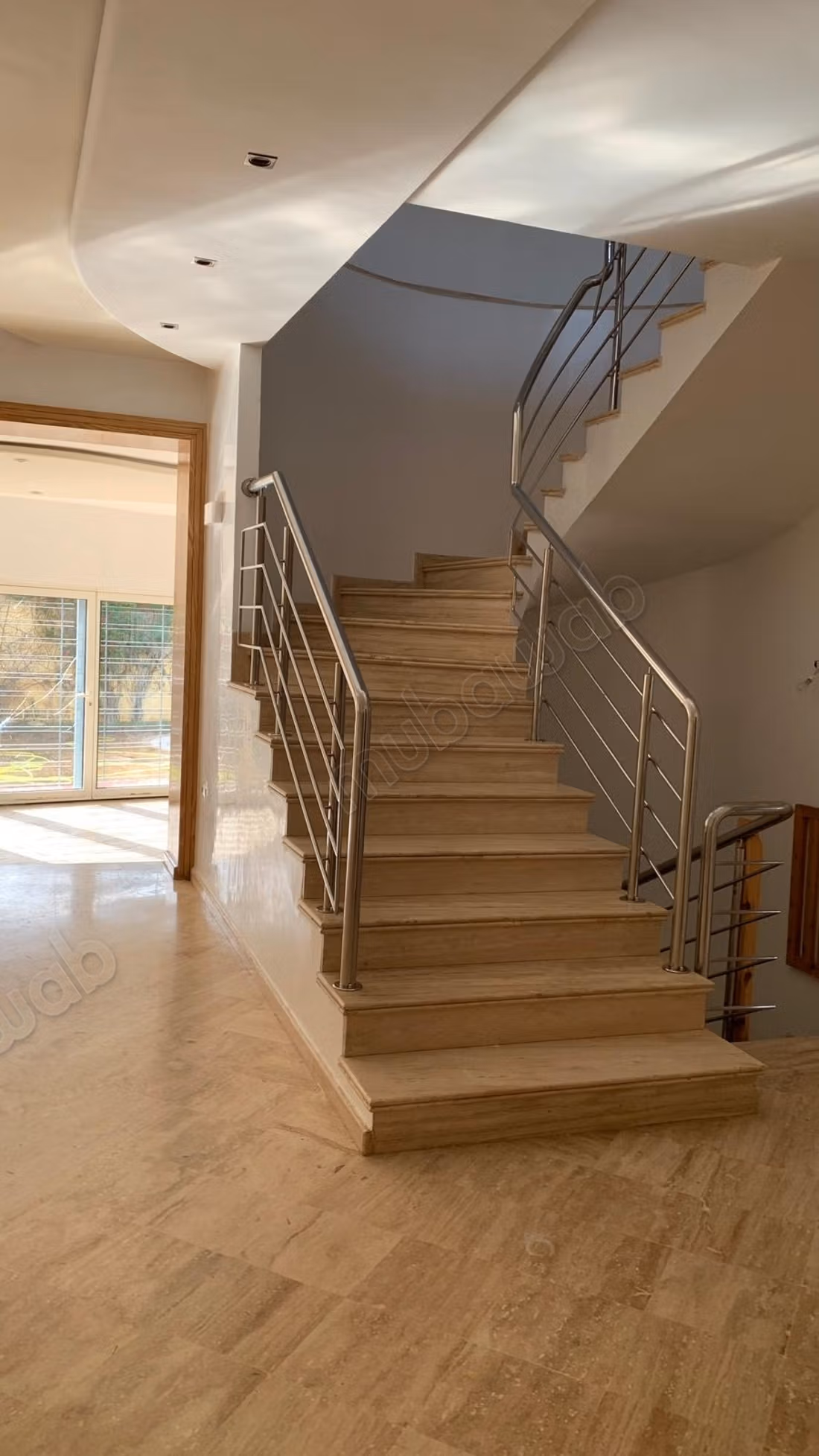 VILLA 685 mètres² avec Piscine, plage 2min à pied