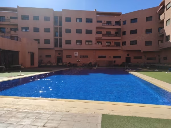 Appartement te huur in Samlalia. 3 kamers. Goed ingericht
