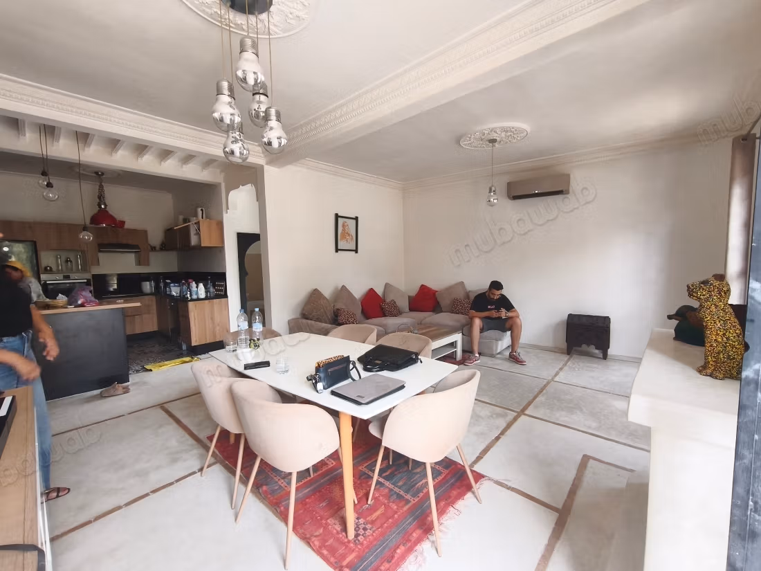 بيت بيلدي رائع 5 غرف مسبح