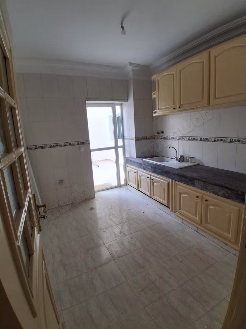 Dringende Verkoop - Appartement van 104 m² in Beauséjour