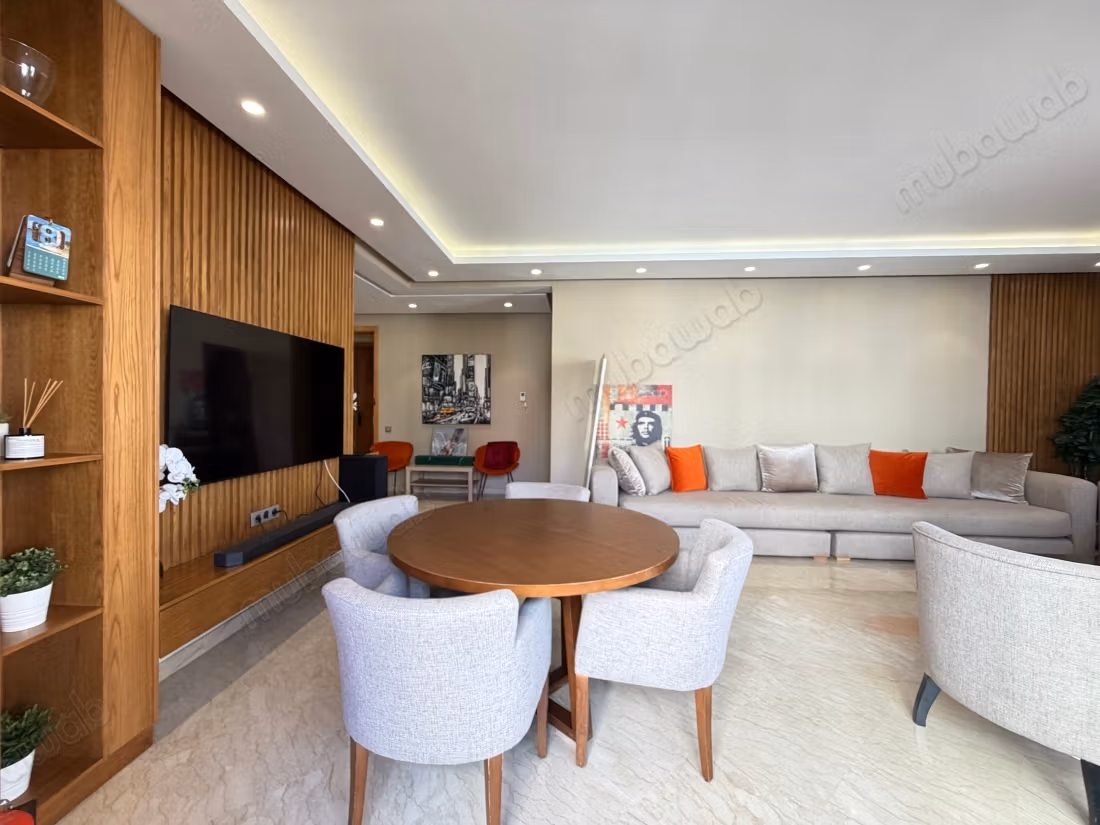 Appartamento arredato con terrazza di 3 camere in affitto a Racine