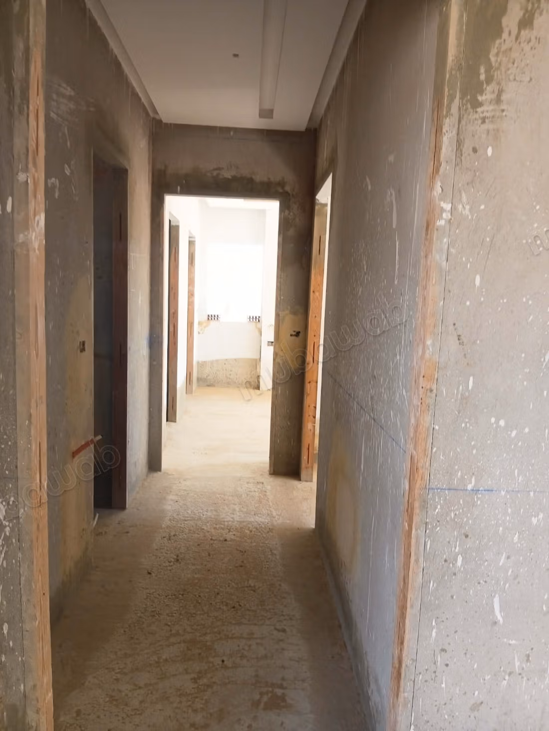 Sale of an excellent house in Sultania. 3 excellent rooms. Pool, air conditioning