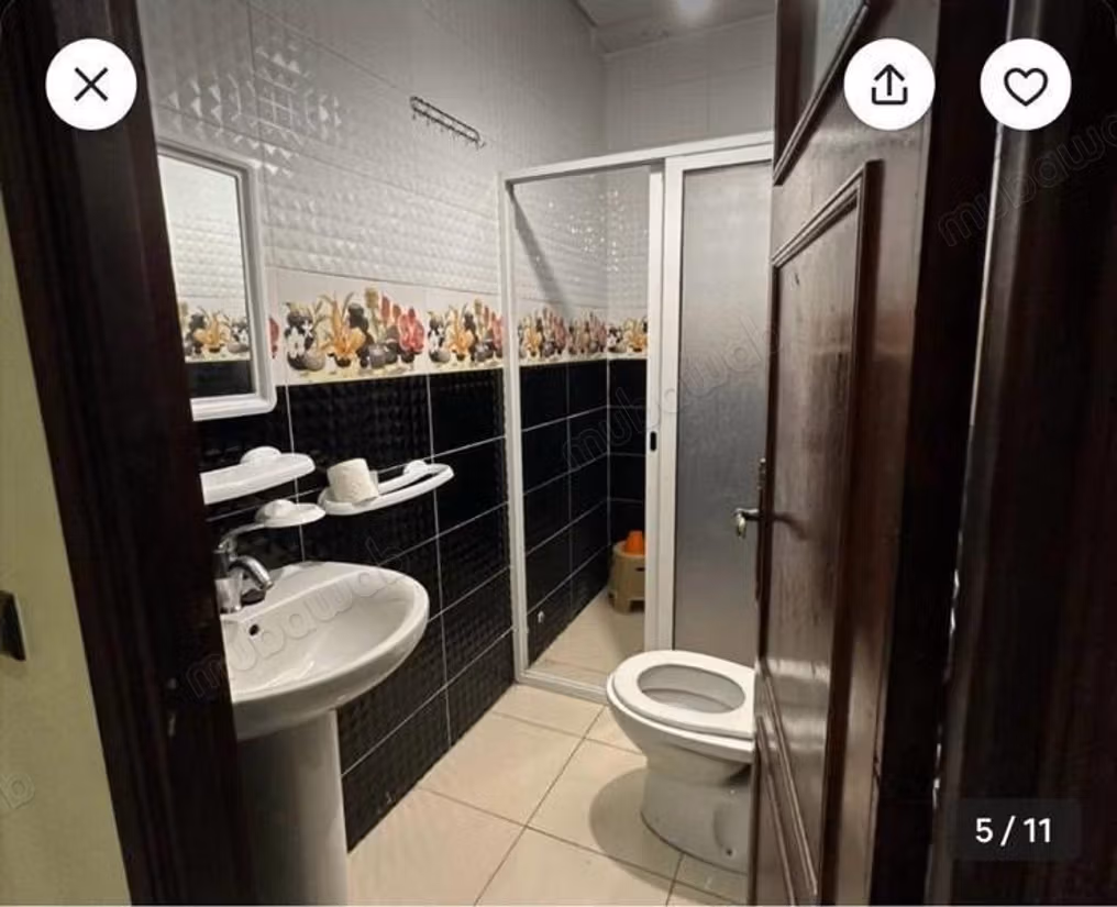 Affitta questo appartamento a AIN KTIWET. 2 camere. Arredato