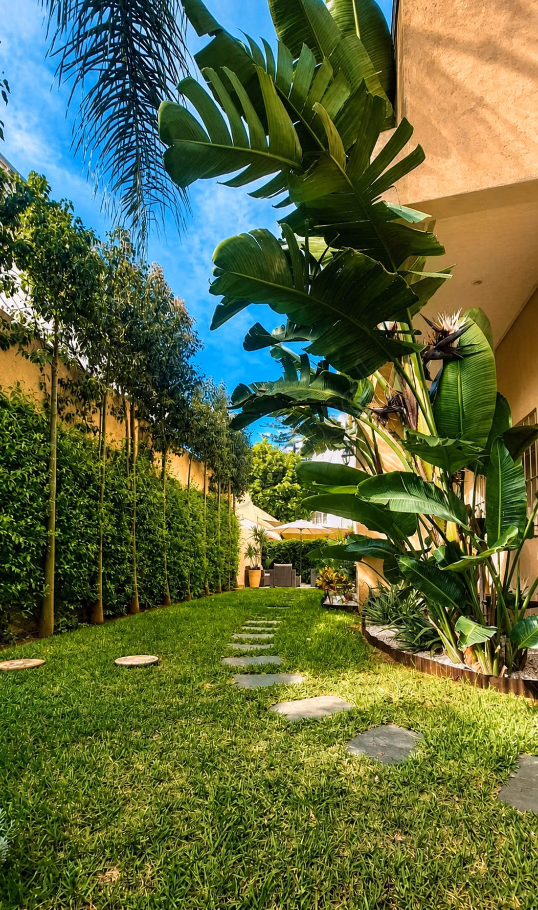 À vendre, villa rénovée avec 3 façades – oasis