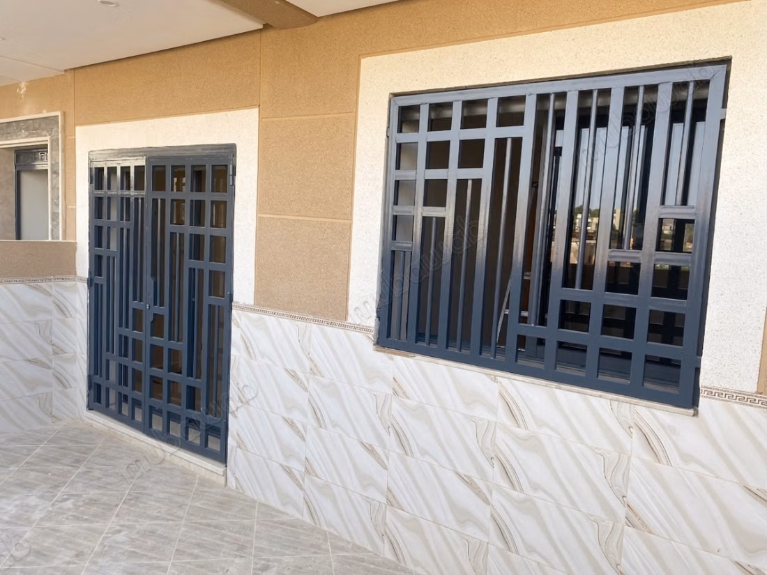 Appartement neuf avec jardin et cour privative