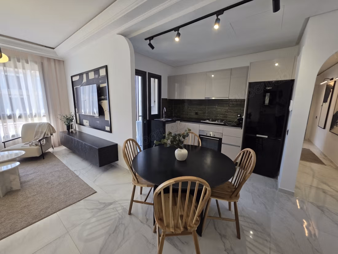 Appartamento in affitto ad Anfa. 3 belle camere. Arredata