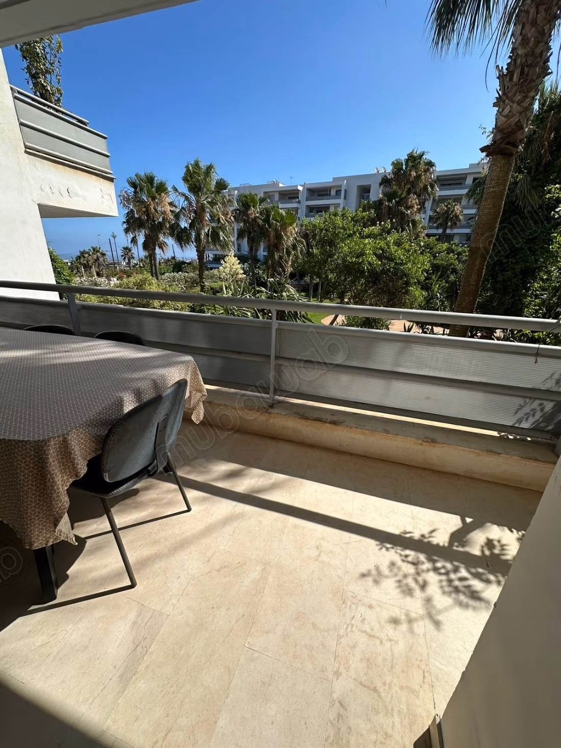 Appartamento moderno arredato in affitto Ain Diab