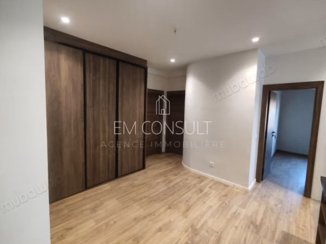LOCATION Appartement 3 chbres vide