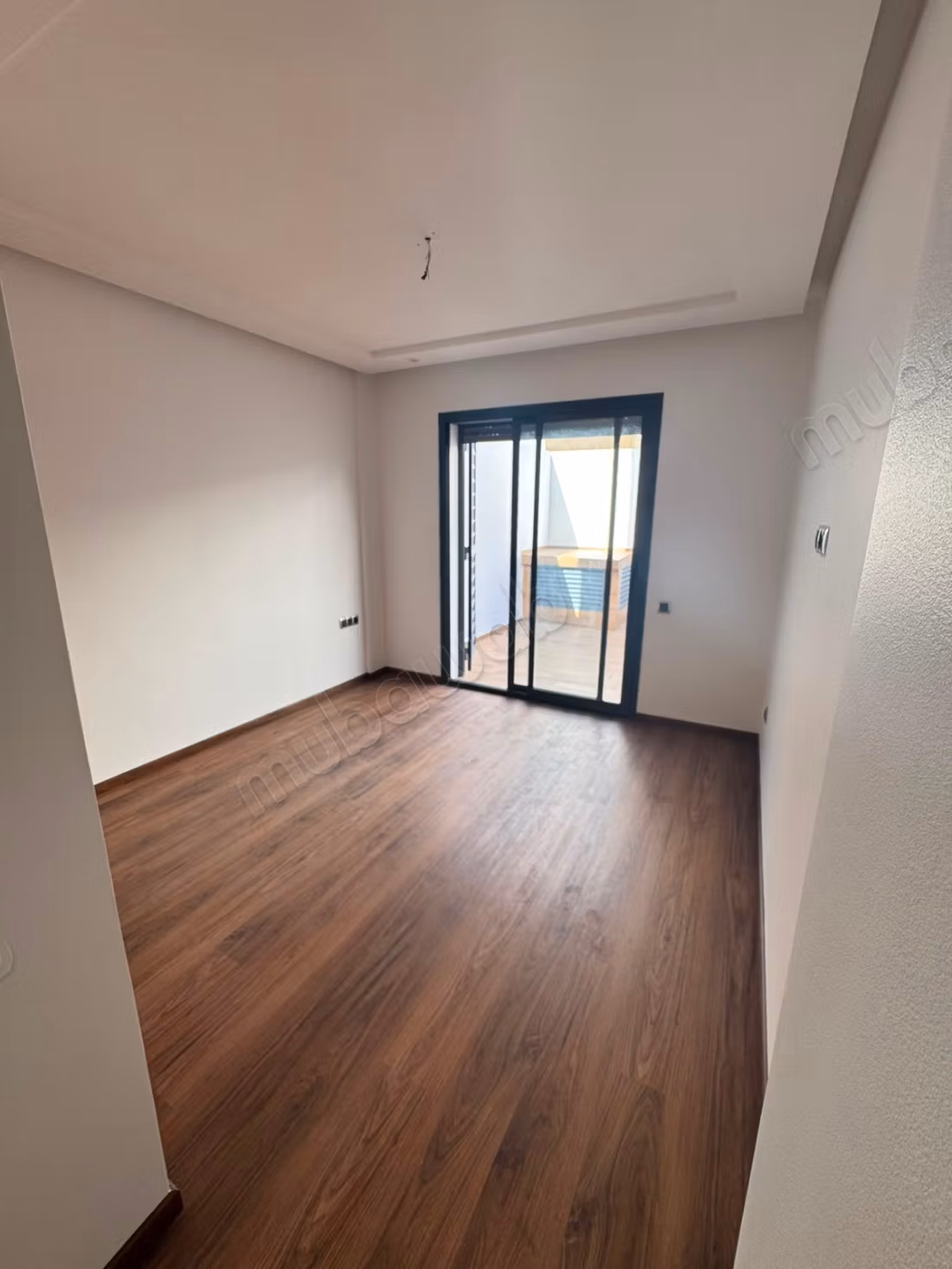 Très bel appartement vide 3 chambres à Quartier Oasis