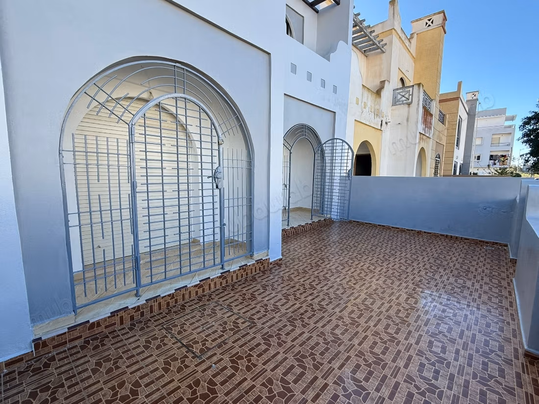 Pequeña casa individual en venta