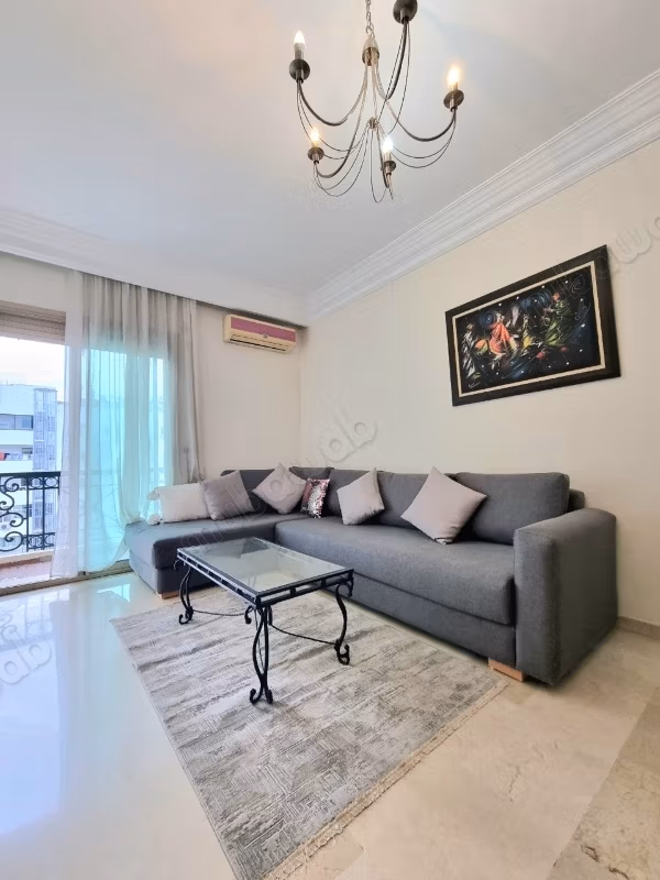 Estudio amueblado en alquiler – Racine, Casablanca