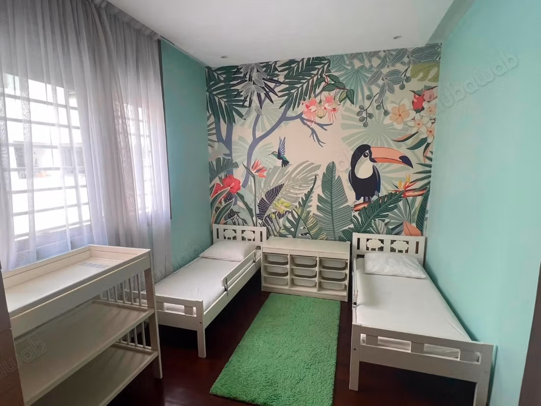 Tre belle camere moderne arredate