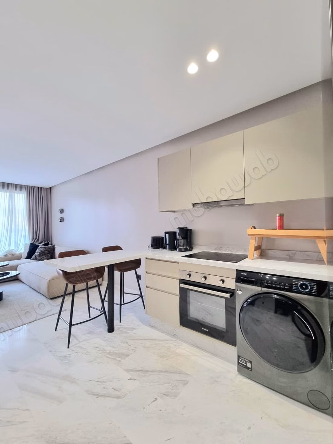 Joli studio meublé à louer – Maarif, Casablanca