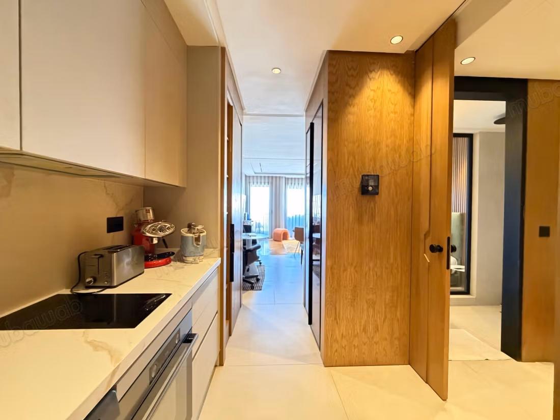 Studio meublé à louer au cil