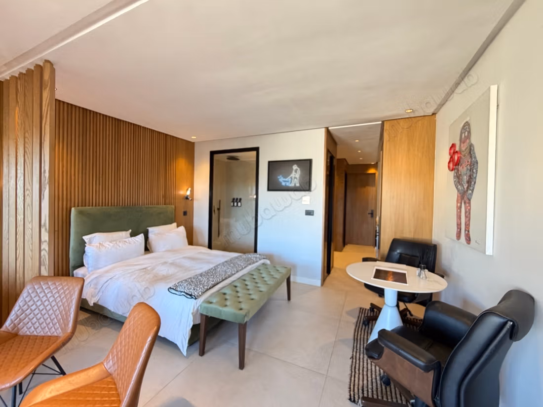 Studio meublé à louer au cil