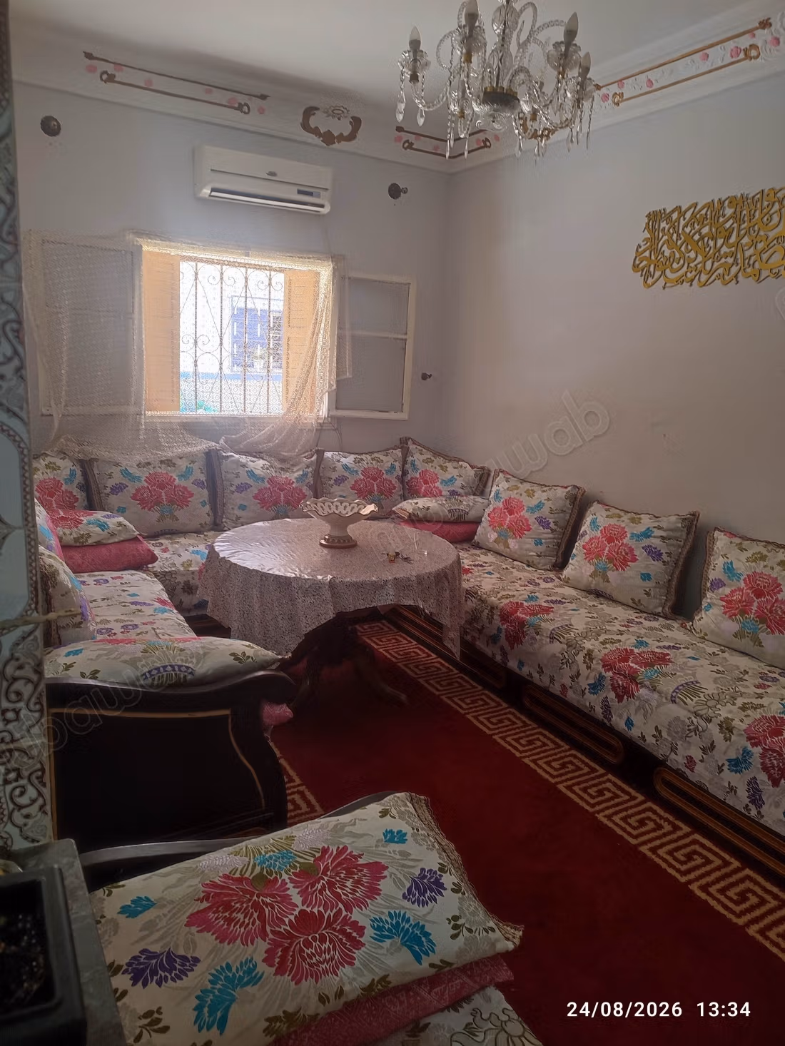 Apartamento en venta en el barrio Riyad en Bouznika. 3 habitaciones, 1 salón, 1 garaje, 1 baño. Dos fachadas expuestas al sol todo el día.