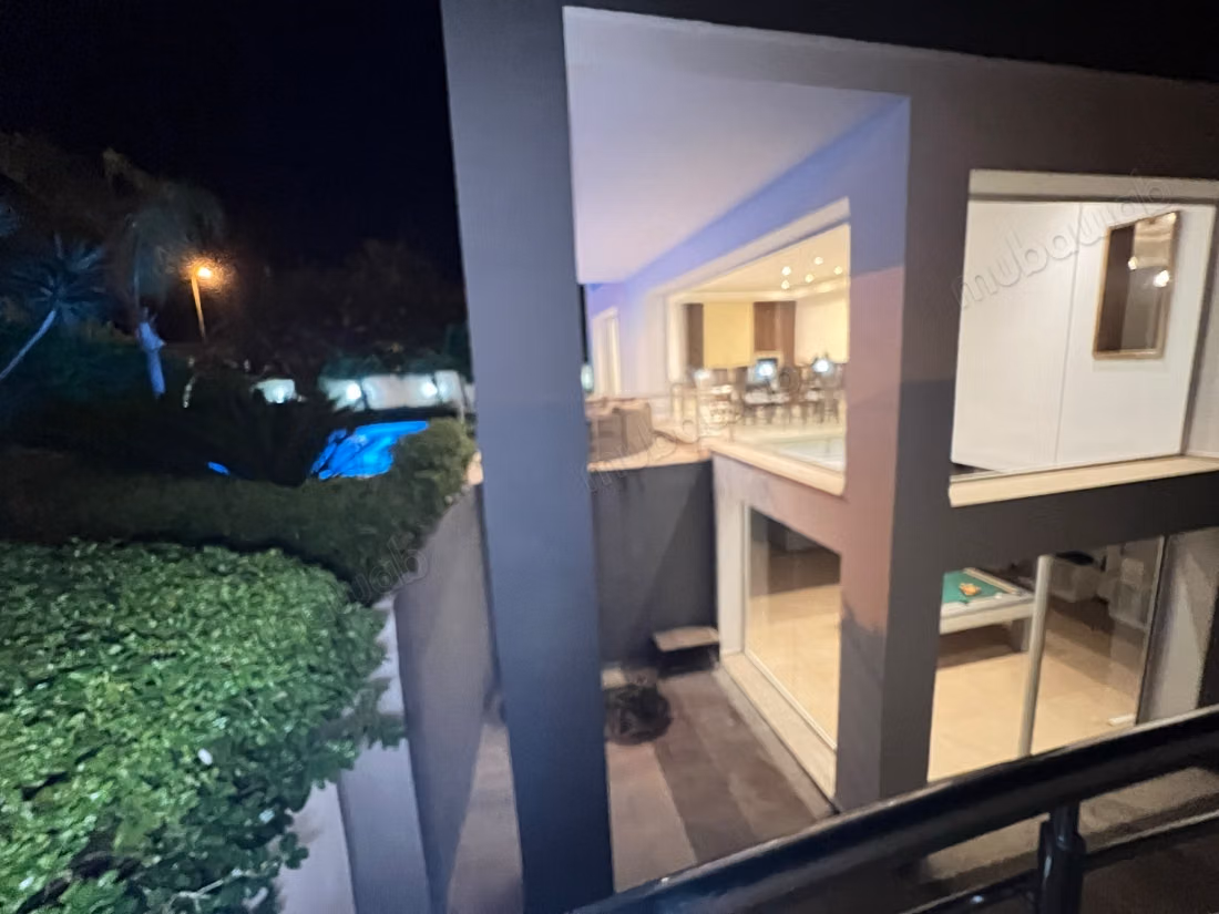 Villa de prestige meublée avec piscine & vue mer – dar bouazza