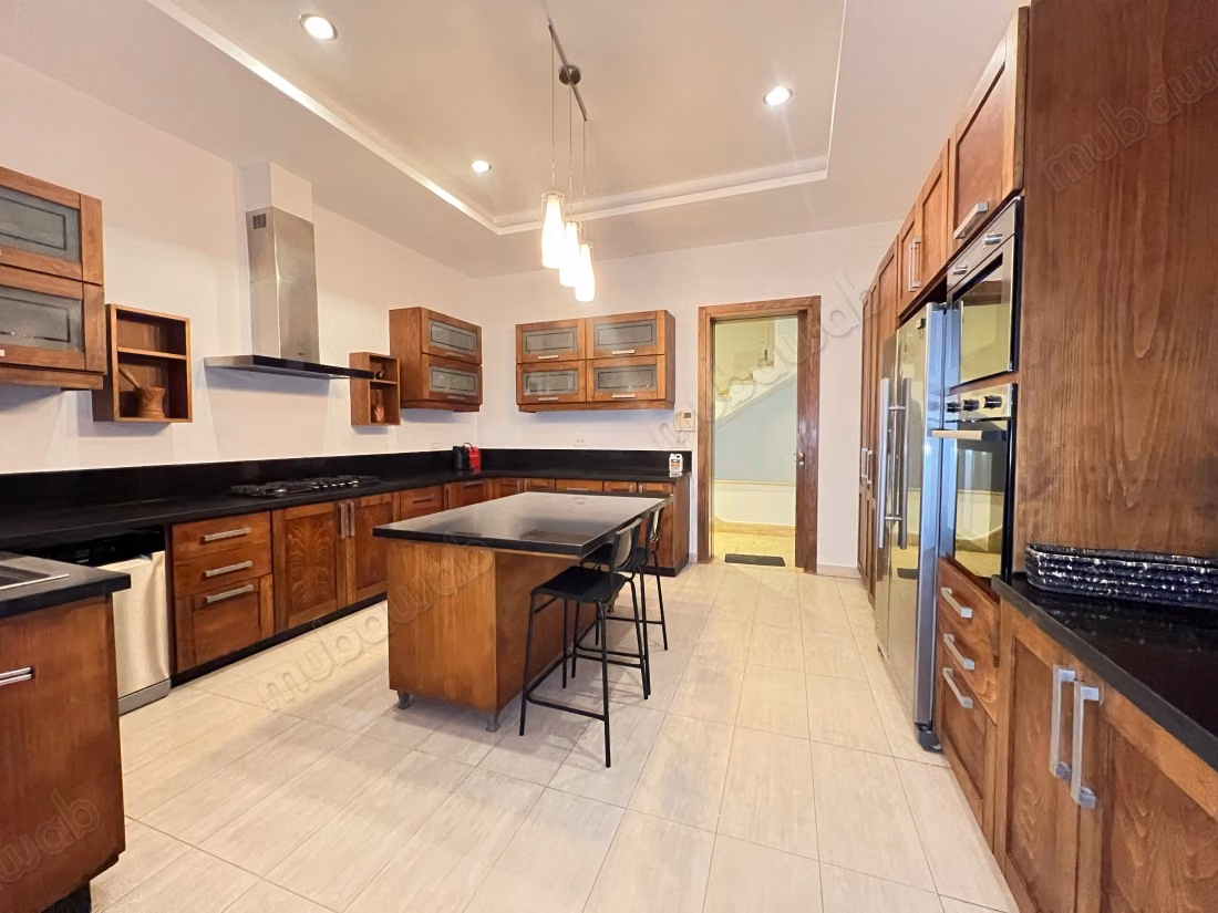 Villa de prestige meublée avec piscine & vue mer – dar bouazza