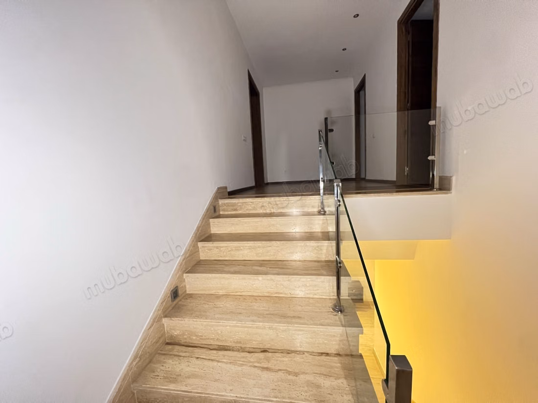 Villa de prestige meublée avec piscine & vue mer – dar bouazza