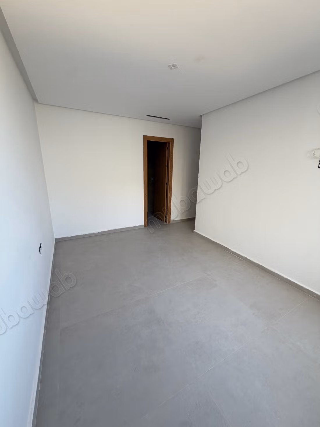 Appartamento di lusso in vendita a Fnideq. 5 camere confortevoli. Vista mare, doppi vetri