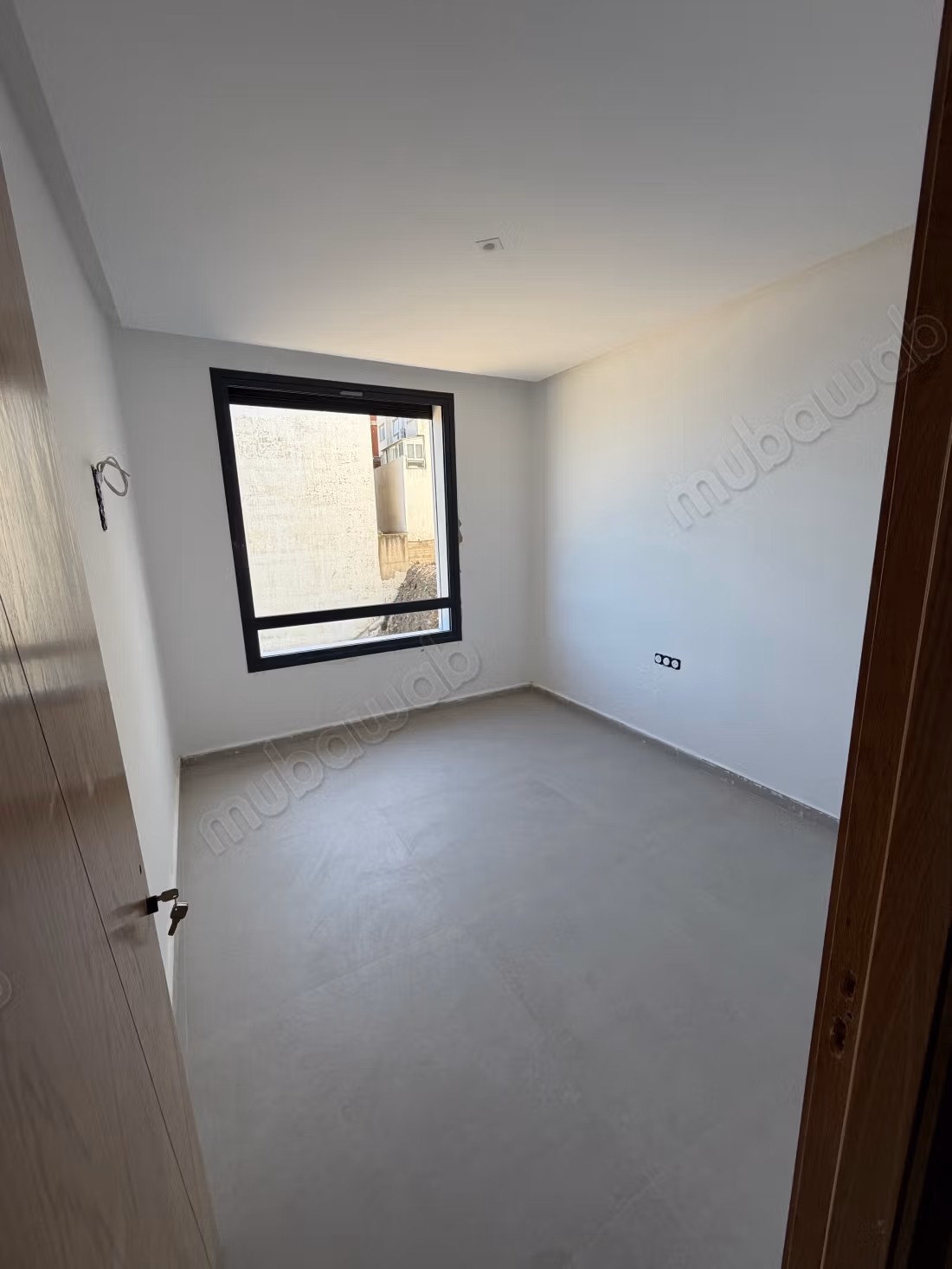 Appartamento di lusso in vendita a Fnideq. 5 camere confortevoli. Vista mare, doppi vetri