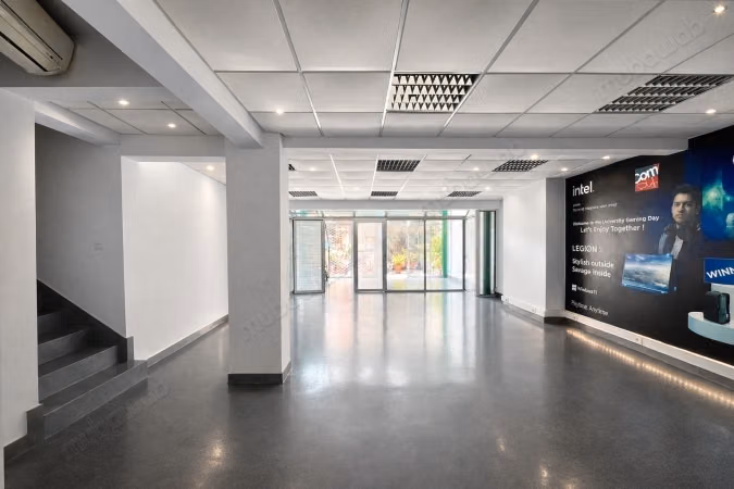 Gemeubeld appartement 4 slaapkamers – 200 m², CIL