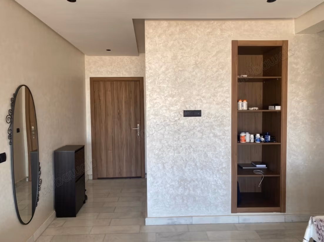 Bel appartement à vendre à Ain Sebaa. 2 belles pièces. Meublé