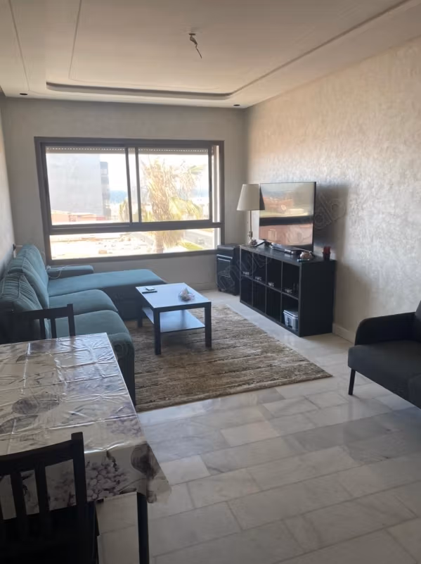 Bel appartement à vendre à Ain Sebaa. 2 belles pièces. Meublé