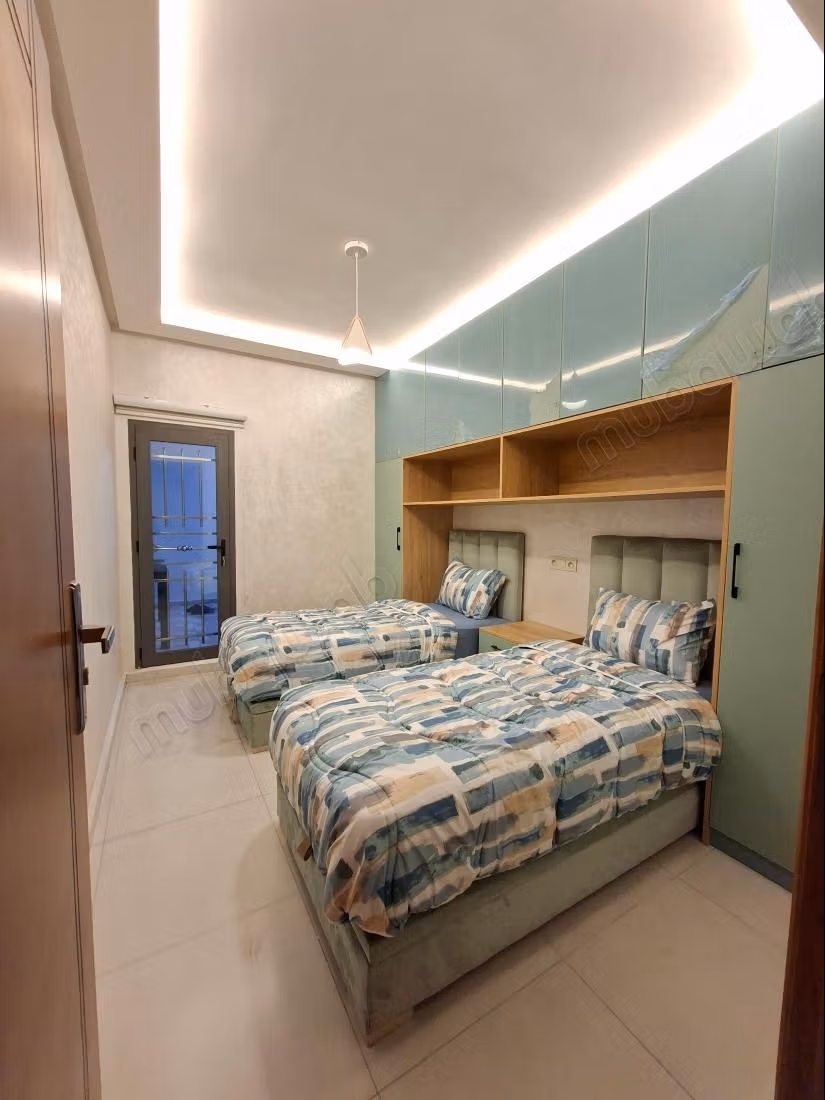 Apartments for rent in Hay Houda. 
Area 110 m². 
Beautiful terrace and garden
