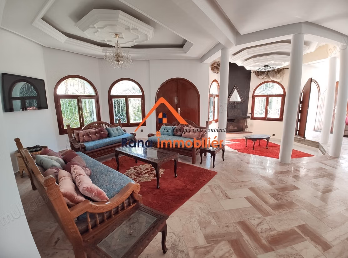 Villa à louer sur Souissi