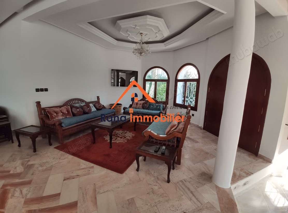 Villa à louer sur Souissi