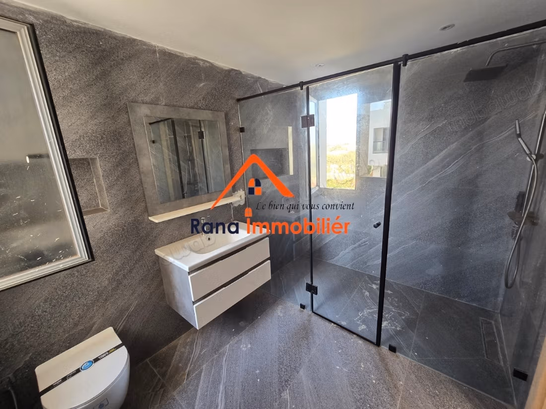 Triplex te koop in El Harhoura
