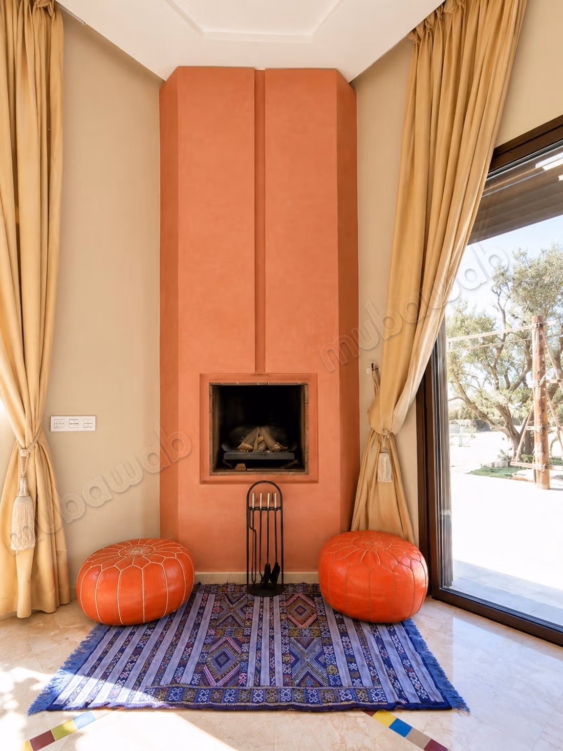 Location villa de haut standing à Route de Fez. 
3 chambres. 
Meublé