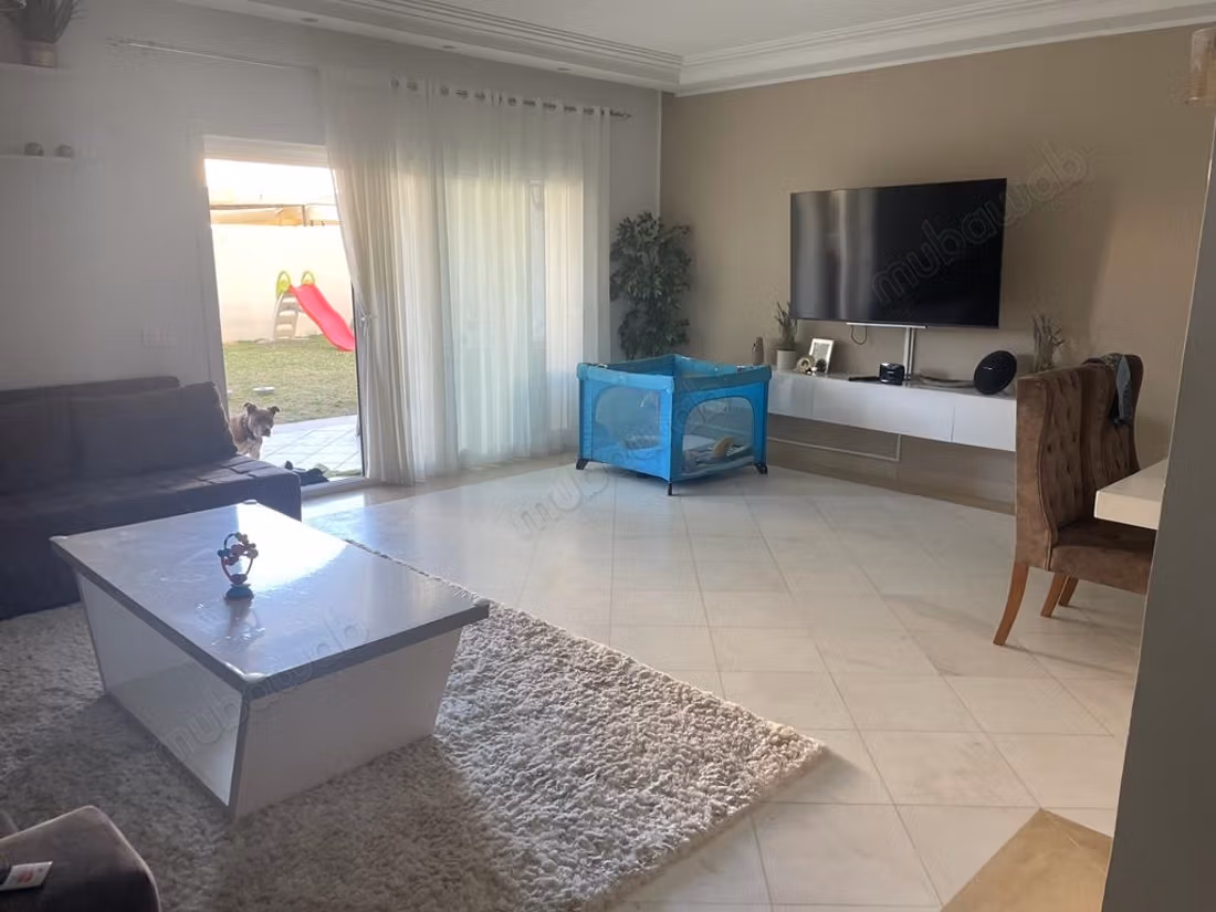 Superb house for rent in Gammarth Superior. Area of 350 m². Exceptional sea view, central heating