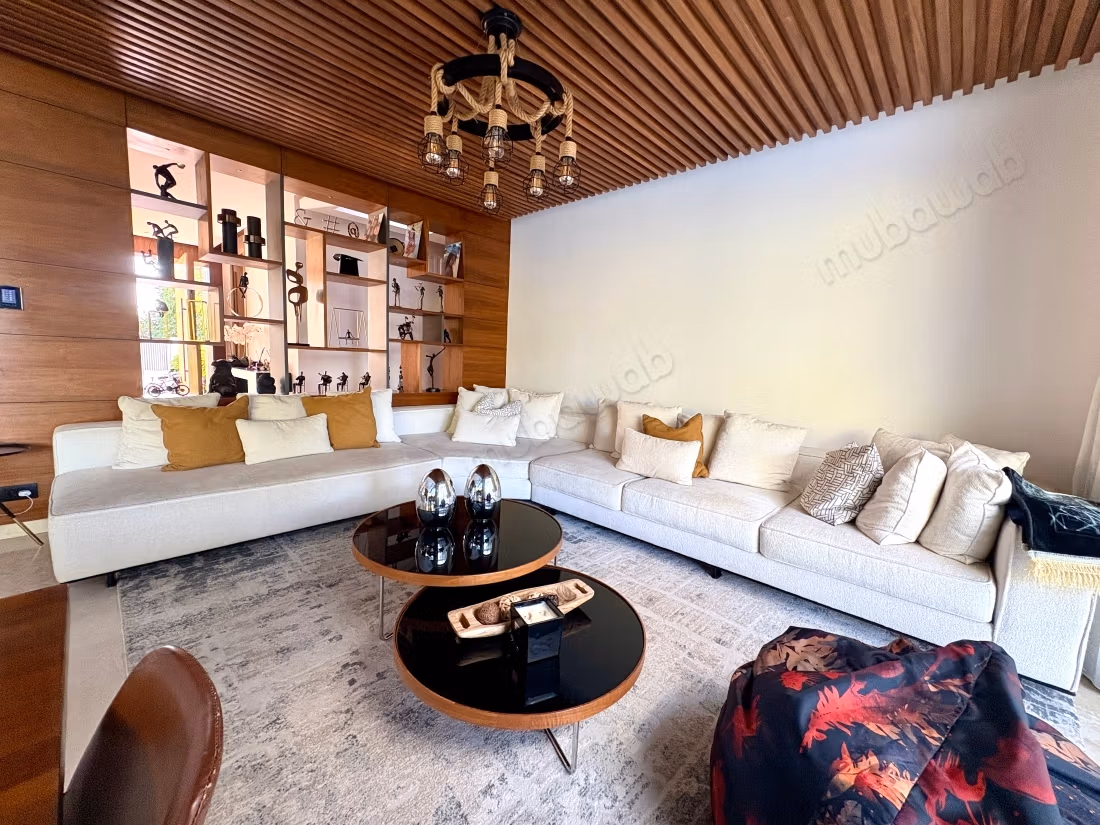 Villa contemporanea eccezionale in affitto senza affacci
