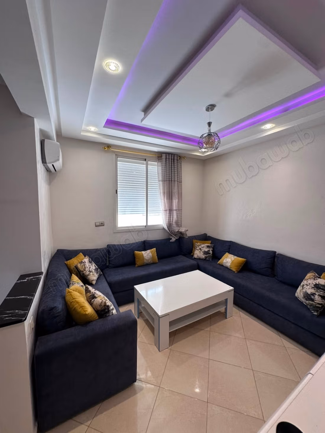 Louez cet appartement à Hay Mabrouka. 
2 chambres agréables. 
Bien meublé