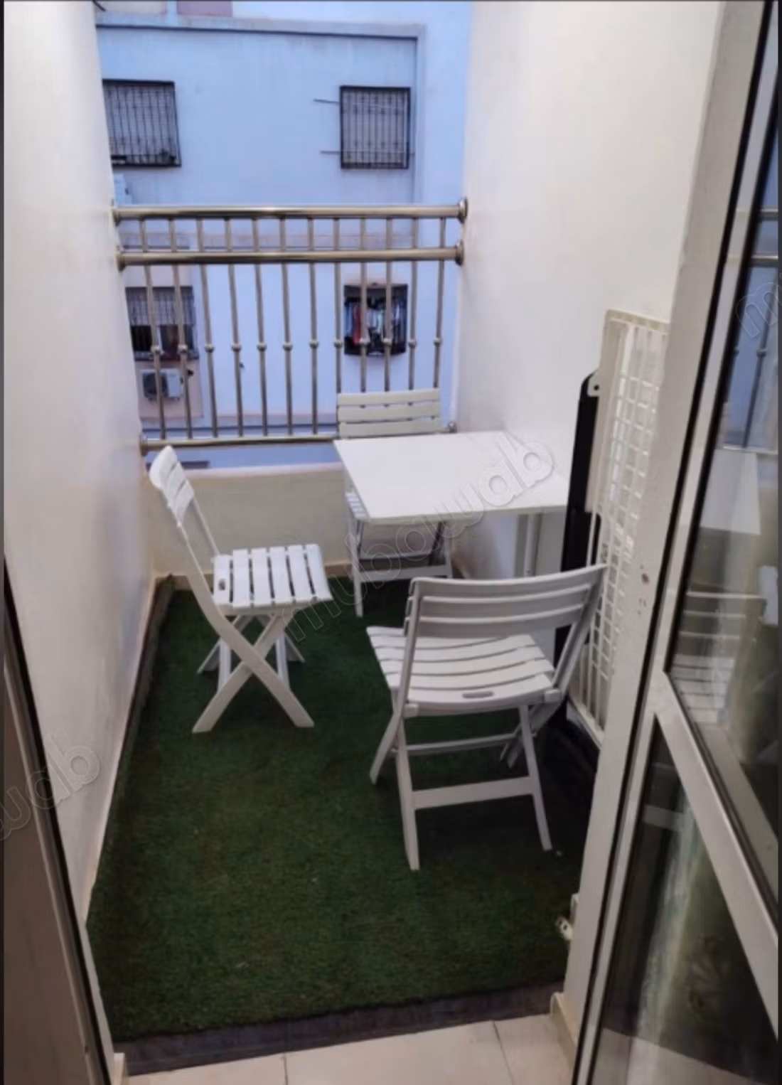 Appartement en location à Hay Mohammadi.
Surface totale 66 m².
Bien meublé