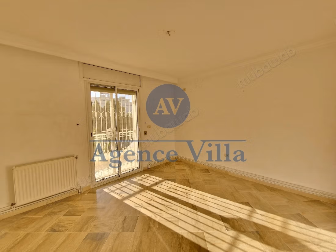 For rent a villa S4 in Menzeh 9