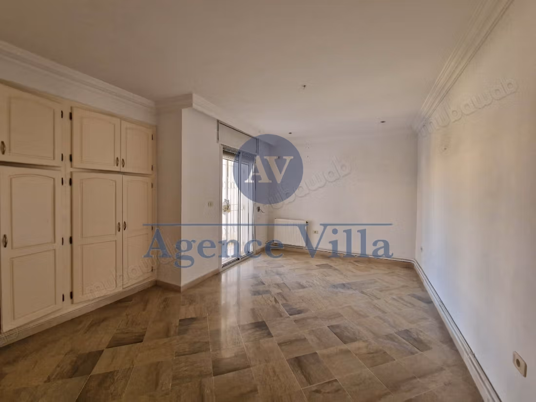 For rent a villa S4 in Menzeh 9