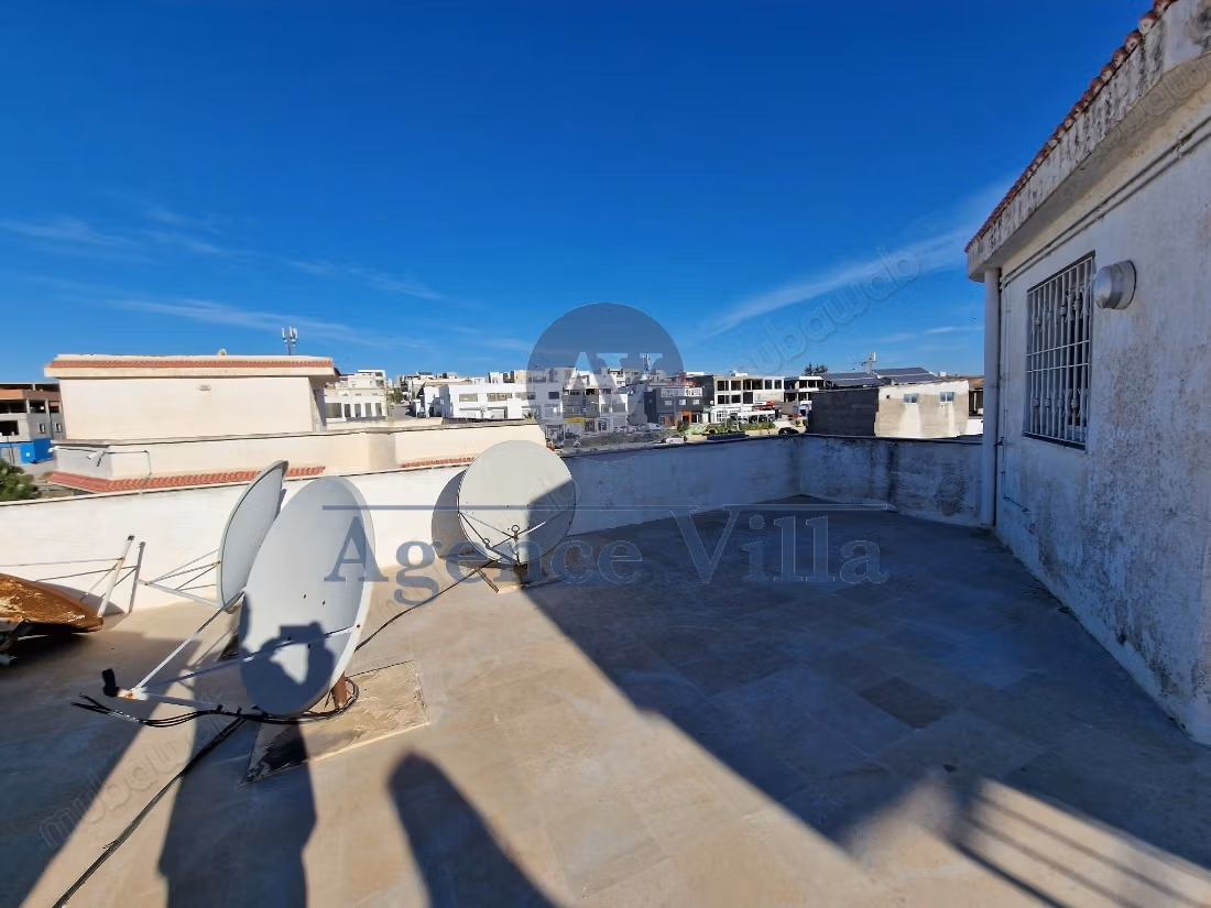 For rent a villa S4 in Menzeh 9