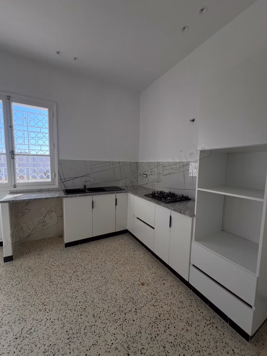 For sale villa in Manzel Cheker Sfax