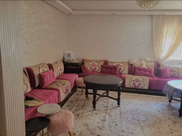 Clean apartment for rent with free wifi