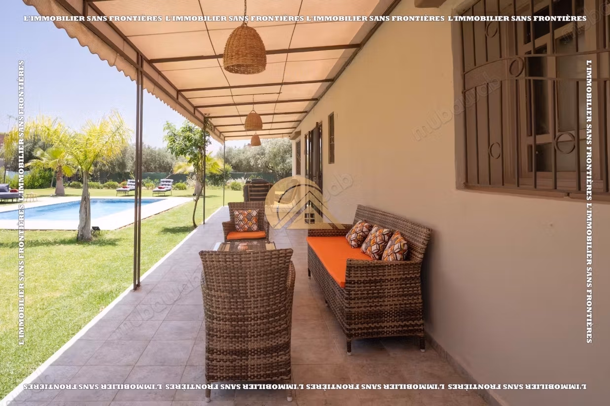 Villa of 2,500 m² in Tahannaout - 3 bedrooms, pool, garden with olive trees and Atlas view