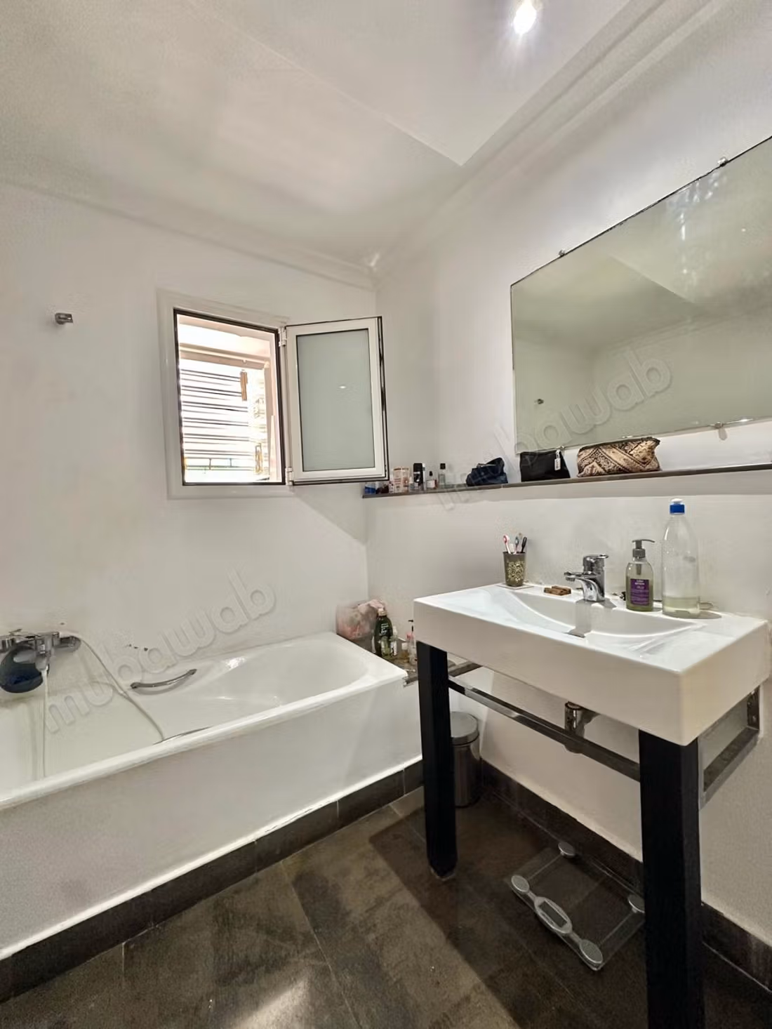 A louer: appartement s2 aux jardins de carthage